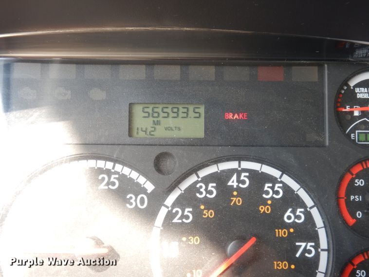 image for item DG0905 2012 Freightliner Business Class M2  dump truck