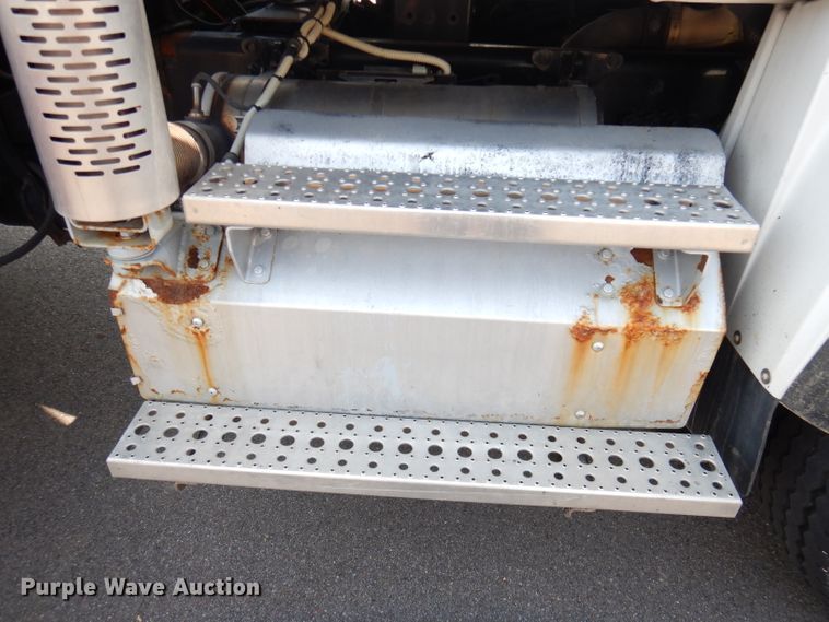 image for item DG0905 2012 Freightliner Business Class M2  dump truck