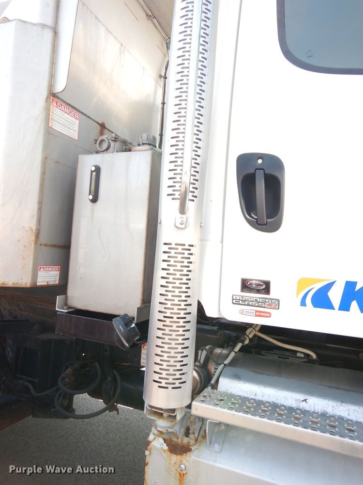 image for item DG0905 2012 Freightliner Business Class M2  dump truck