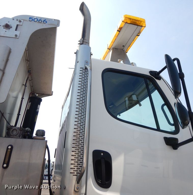 image for item DG0905 2012 Freightliner Business Class M2  dump truck