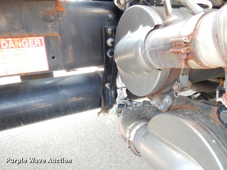 image for item DG0905 2012 Freightliner Business Class M2  dump truck