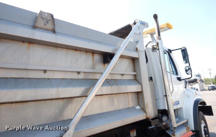 image for item DG0905 2012 Freightliner Business Class M2  dump truck