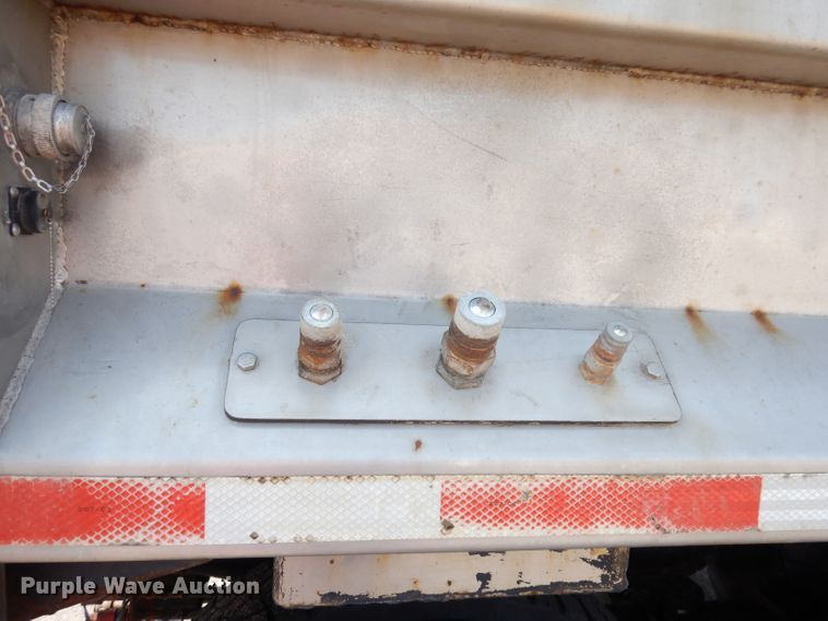 image for item DG0906 2012 Freightliner Business Class M2  dump truck