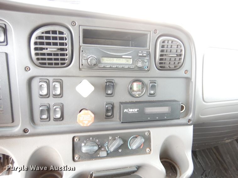 image for item DG0907 2012 Freightliner Business Class M2  dump truck