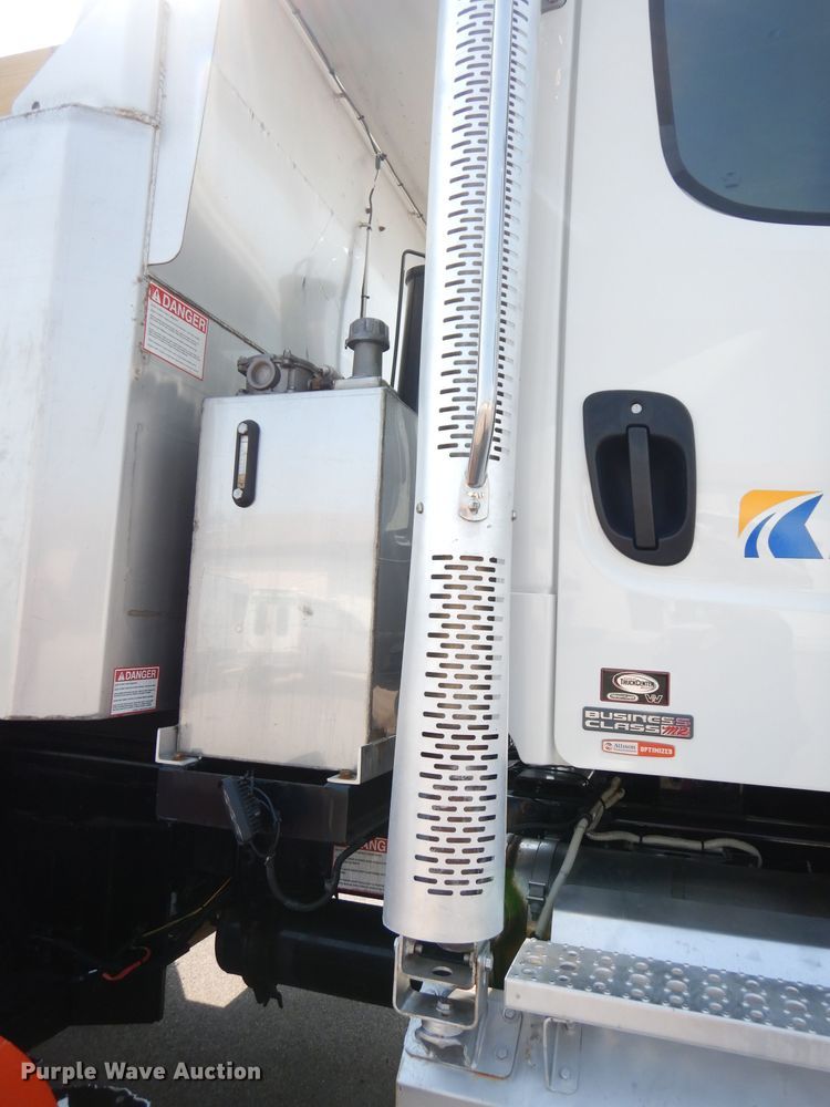 image for item DG0907 2012 Freightliner Business Class M2  dump truck