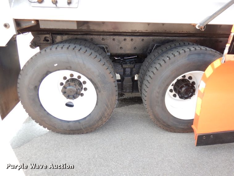 image for item DG0907 2012 Freightliner Business Class M2  dump truck