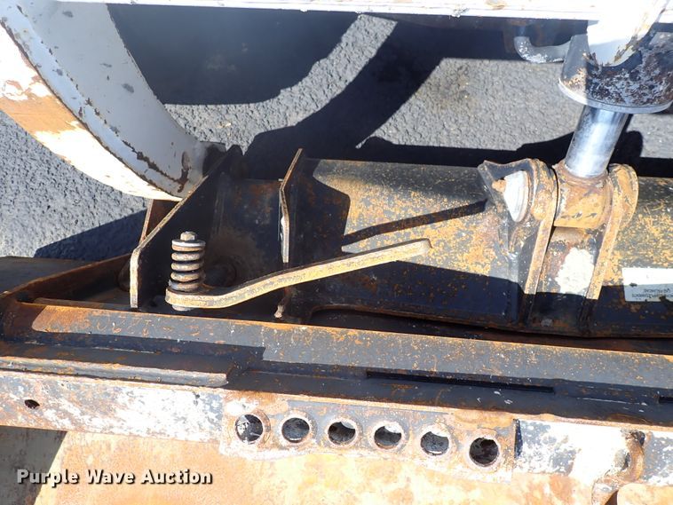 image for item DN2021 1997 Bobcat 863H  skid steer loader