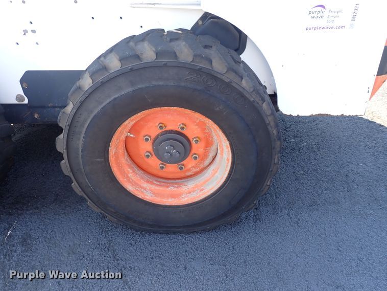 image for item DN2021 1997 Bobcat 863H  skid steer loader