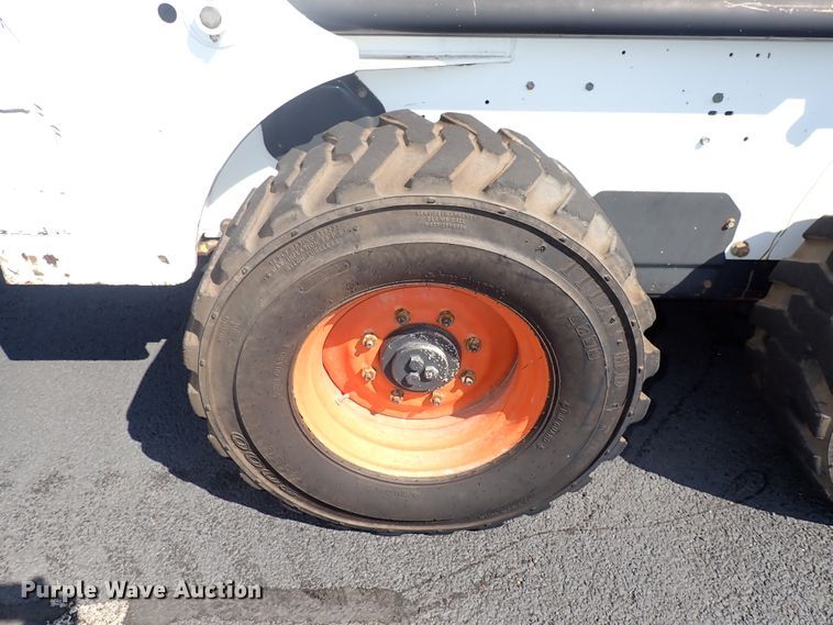 image for item DN2021 1997 Bobcat 863H  skid steer loader