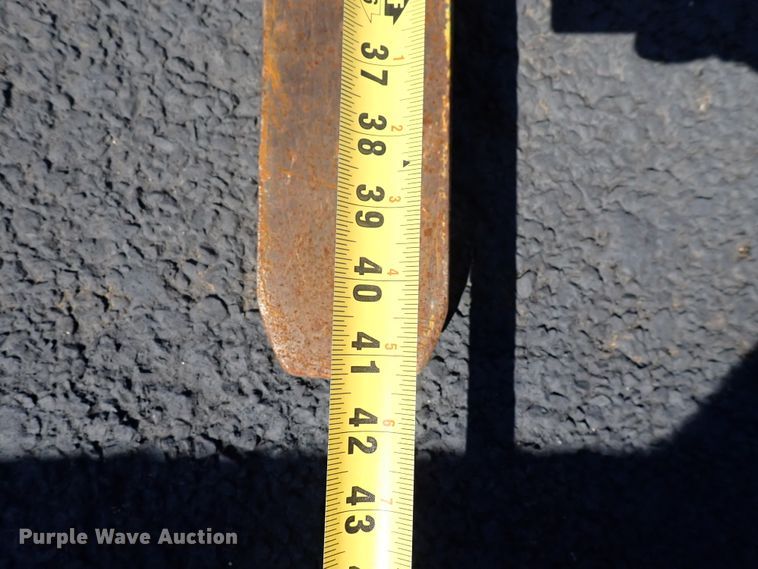 image for item DN2021 1997 Bobcat 863H  skid steer loader