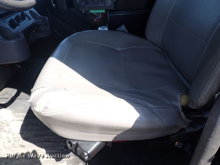 image for item DN2025 2012 Freightliner Business Class M2  dump truck