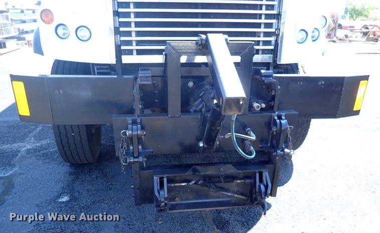 image for item DN2025 2012 Freightliner Business Class M2  dump truck