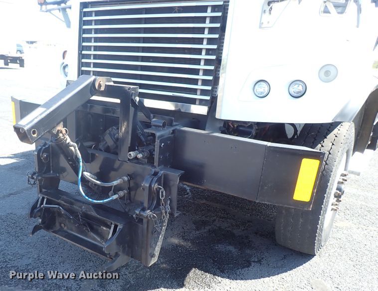 image for item DN2025 2012 Freightliner Business Class M2  dump truck