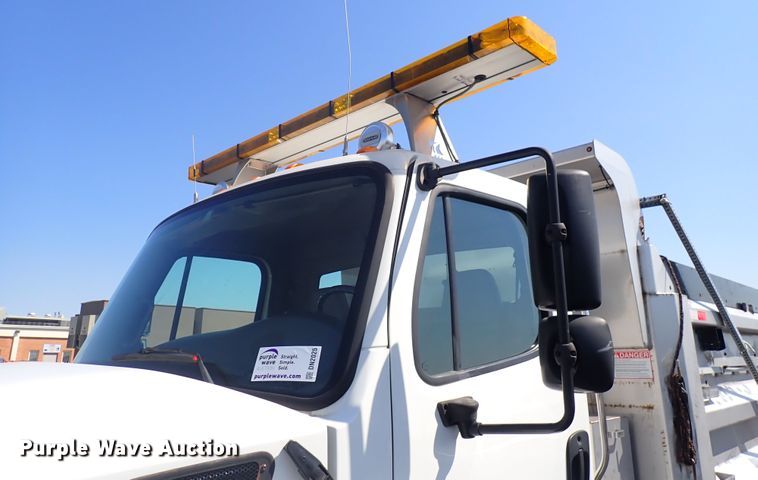 image for item DN2025 2012 Freightliner Business Class M2  dump truck