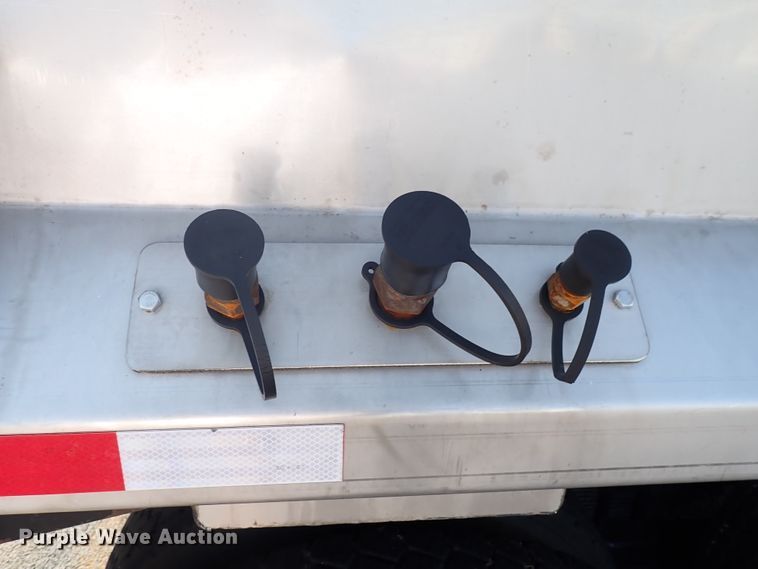 image for item DN2025 2012 Freightliner Business Class M2  dump truck