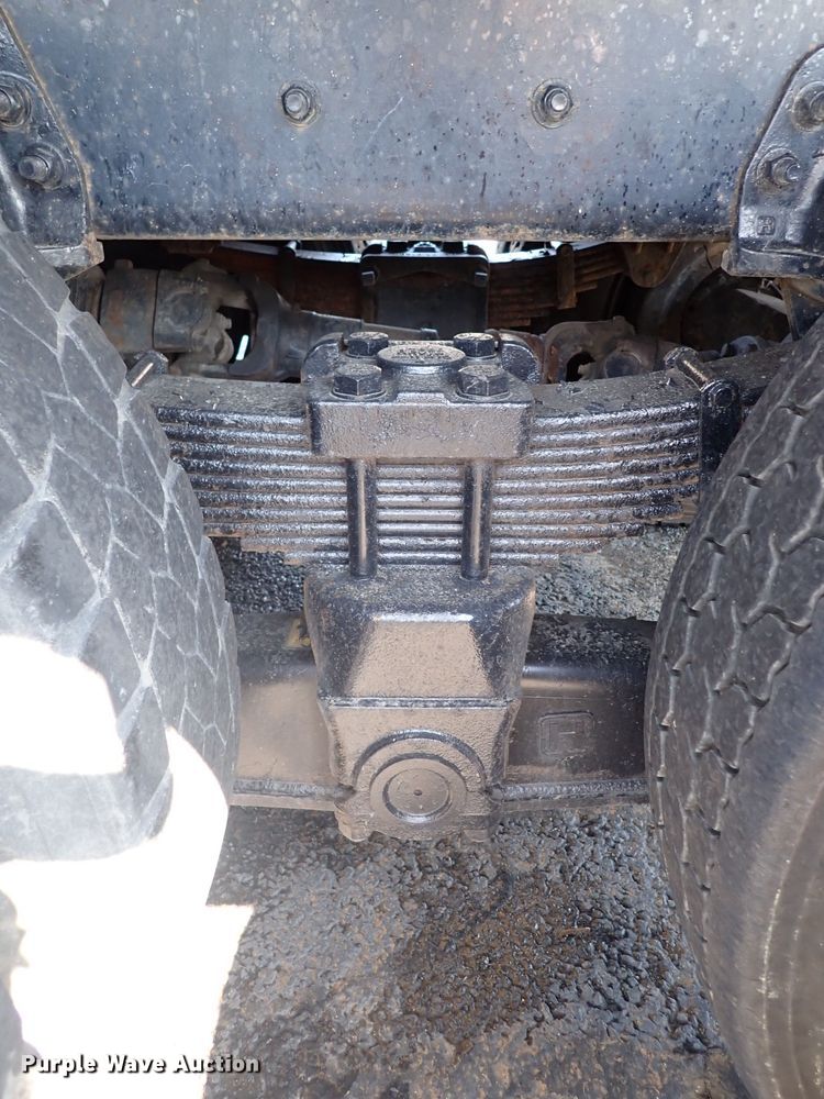 image for item DN2025 2012 Freightliner Business Class M2  dump truck