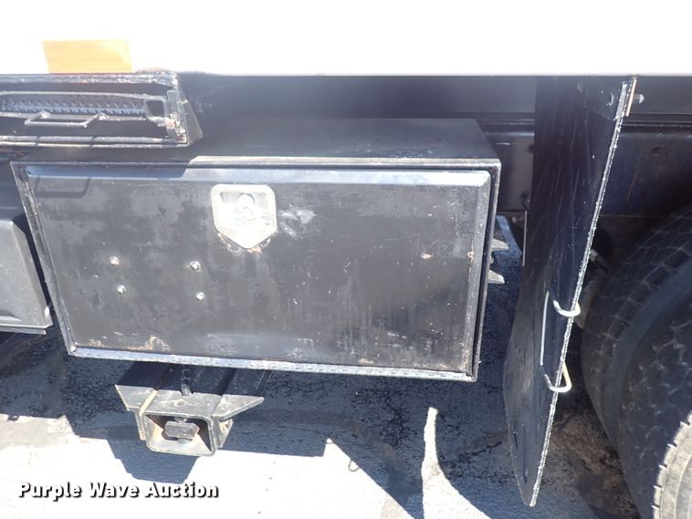 image for item DN2025 2012 Freightliner Business Class M2  dump truck