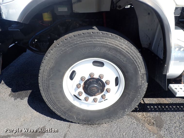 image for item DN2025 2012 Freightliner Business Class M2  dump truck