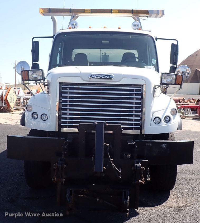 image for item DN2026 2012 Freightliner M2 106  dump truck