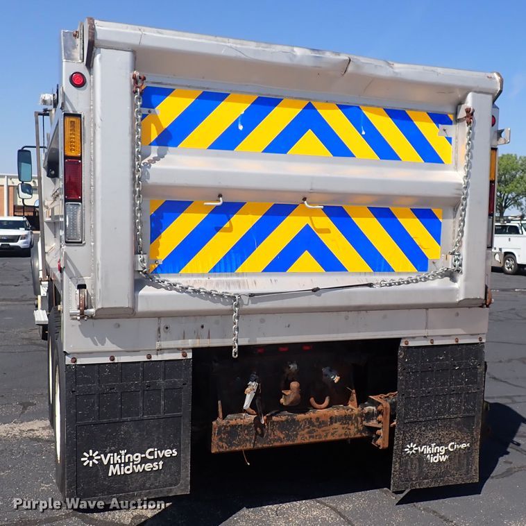 image for item DN2026 2012 Freightliner M2 106  dump truck