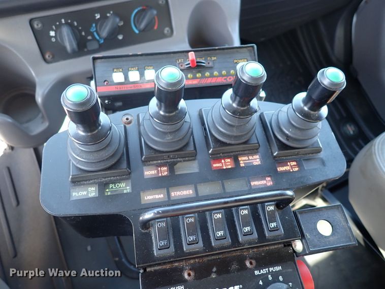 image for item DN2026 2012 Freightliner M2 106  dump truck