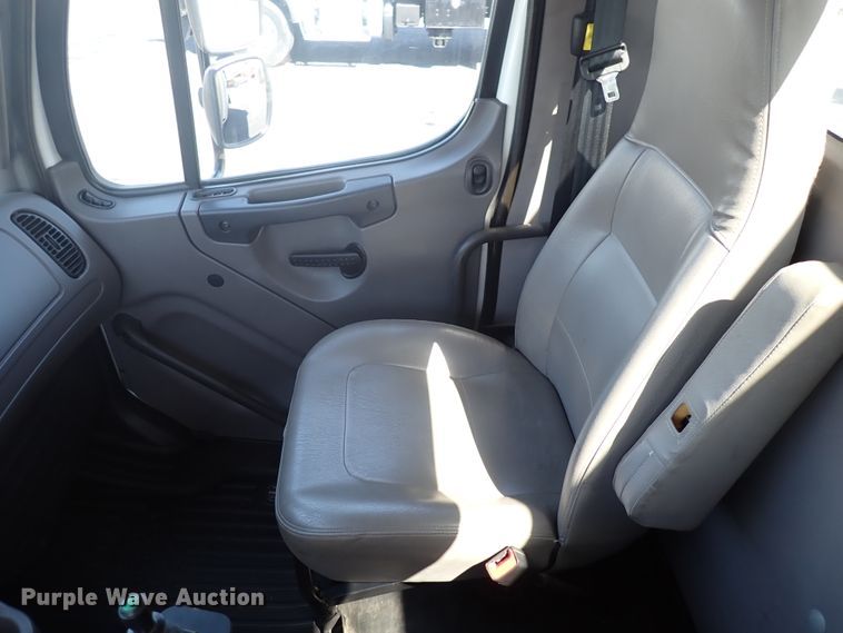 image for item DN2026 2012 Freightliner M2 106  dump truck