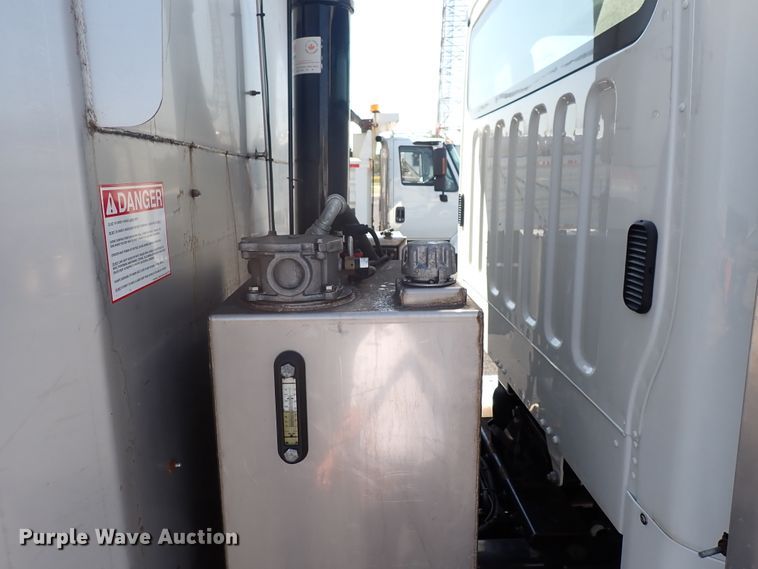 image for item DN2026 2012 Freightliner M2 106  dump truck