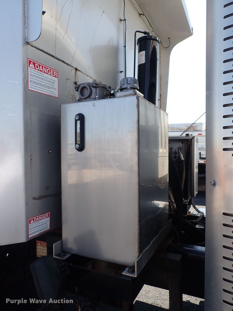 image for item DN2026 2012 Freightliner M2 106  dump truck