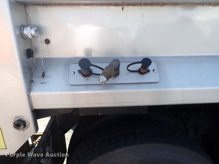 image for item DN2026 2012 Freightliner M2 106  dump truck