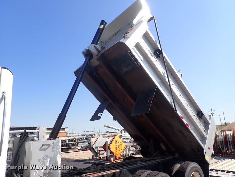 image for item DN2026 2012 Freightliner M2 106  dump truck