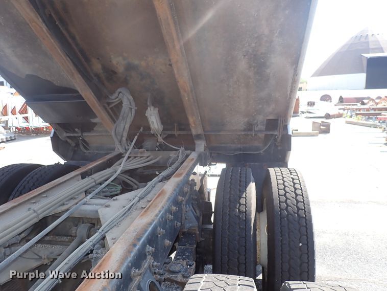 image for item DN2026 2012 Freightliner M2 106  dump truck