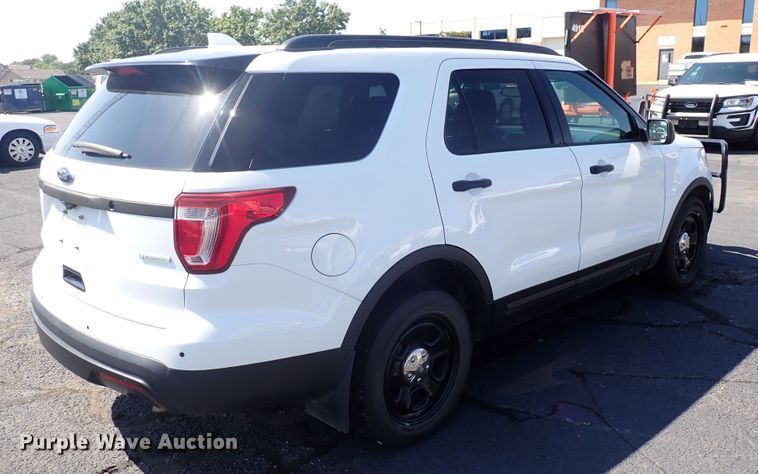image for item DN2027 2017 Ford Explorer Police Interceptor  SUV