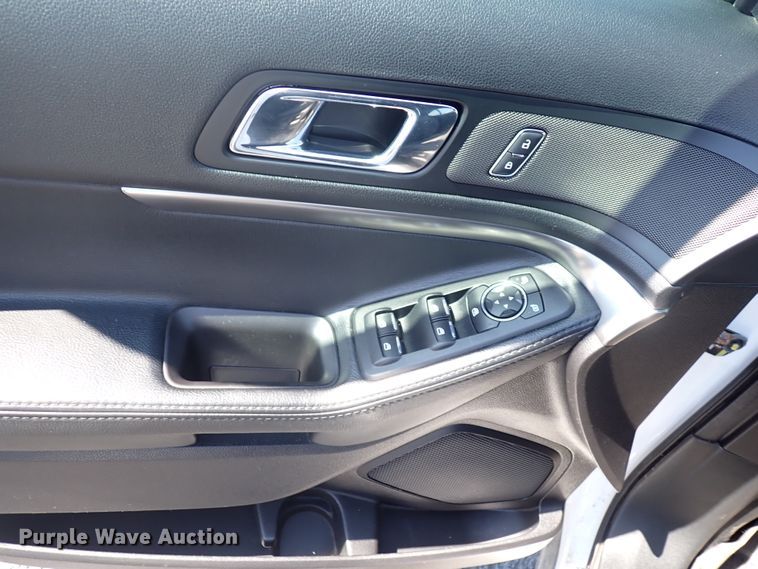 image for item DN2027 2017 Ford Explorer Police Interceptor  SUV