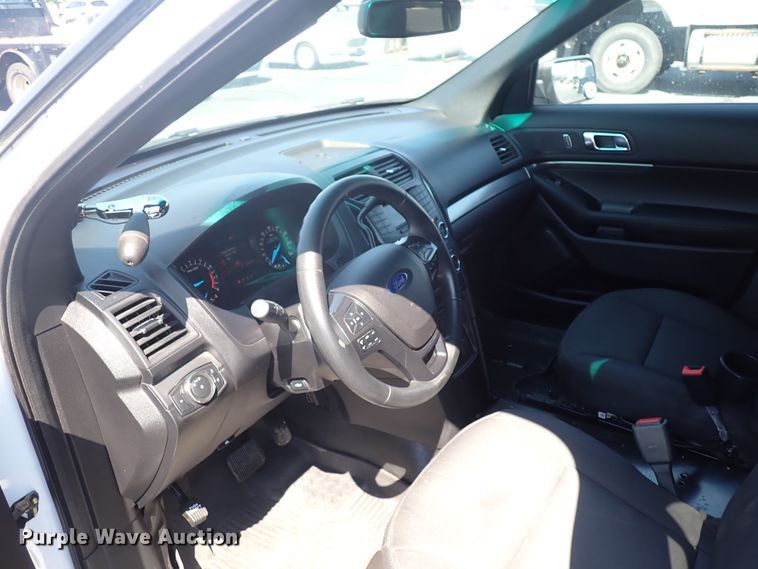 image for item DN2027 2017 Ford Explorer Police Interceptor  SUV