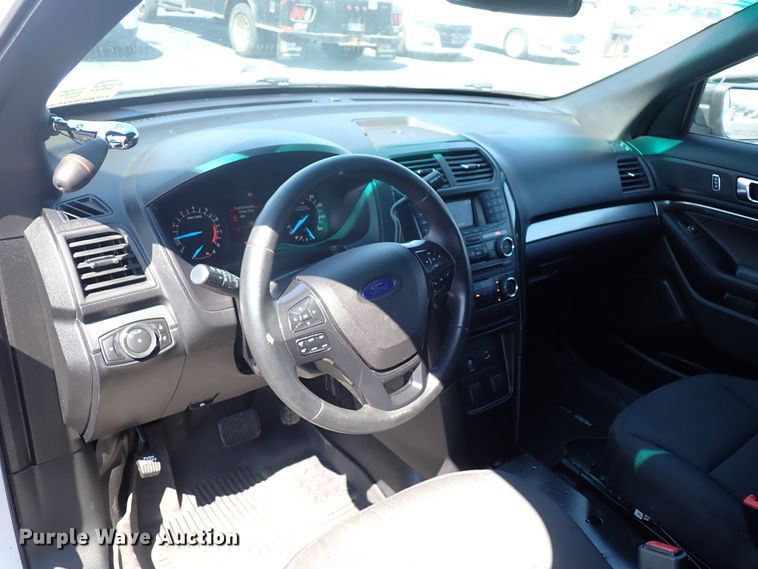 image for item DN2027 2017 Ford Explorer Police Interceptor  SUV