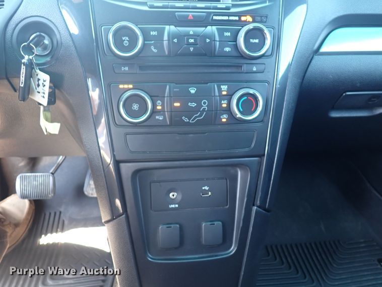 image for item DN2027 2017 Ford Explorer Police Interceptor  SUV