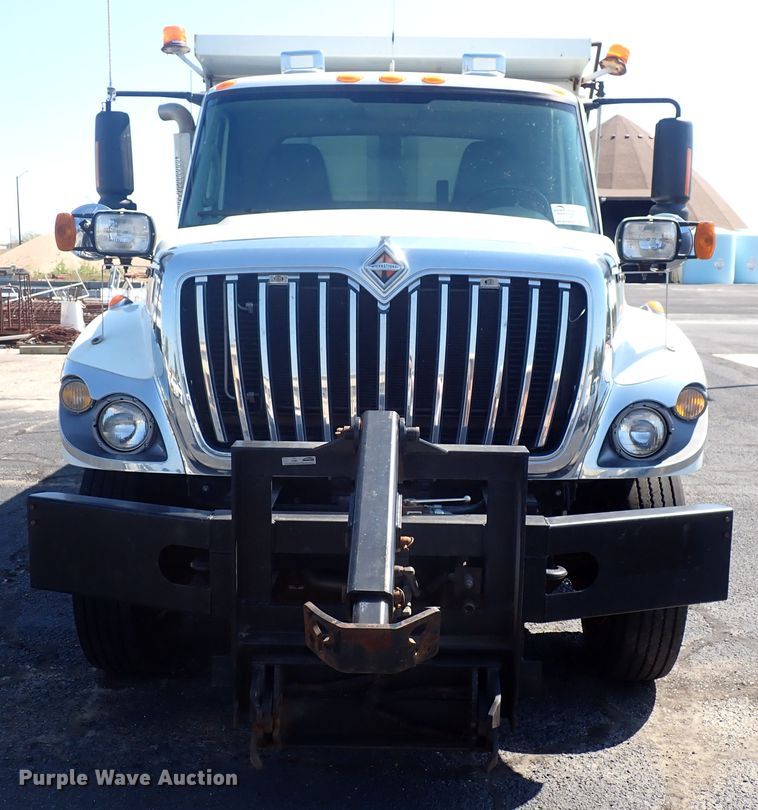 image for item DN2028 2010 International WorkStar 7500  dump truck