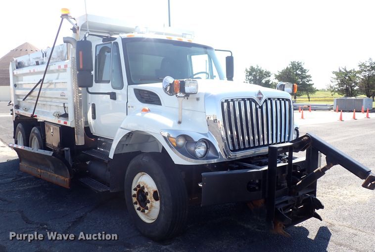 image for item DN2028 2010 International WorkStar 7500  dump truck