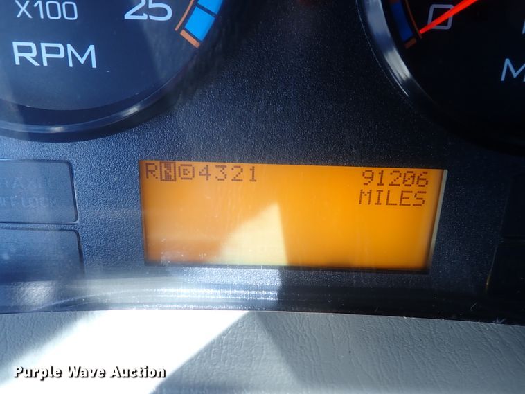 image for item DN2028 2010 International WorkStar 7500  dump truck