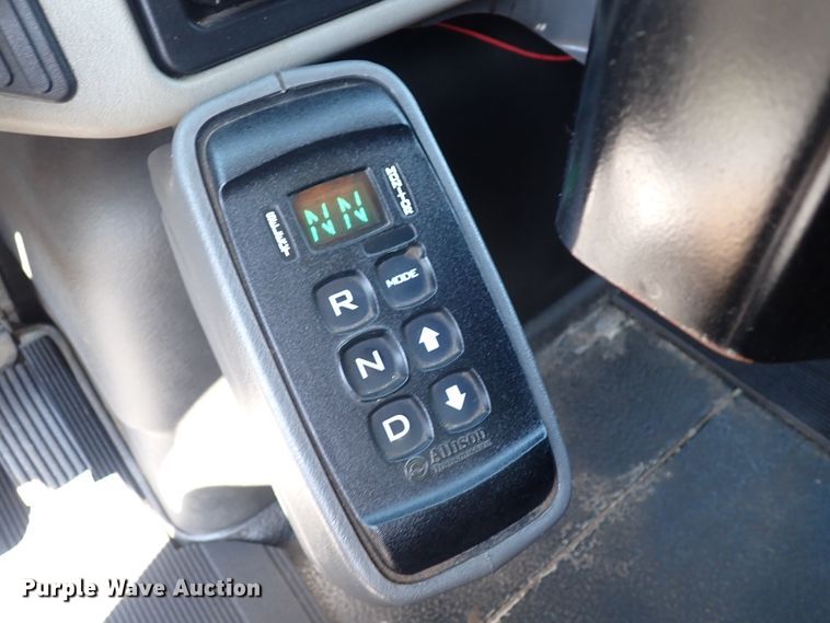 image for item DN2028 2010 International WorkStar 7500  dump truck