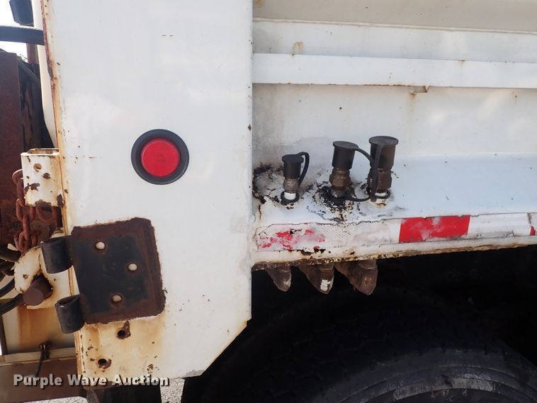 image for item DN2028 2010 International WorkStar 7500  dump truck