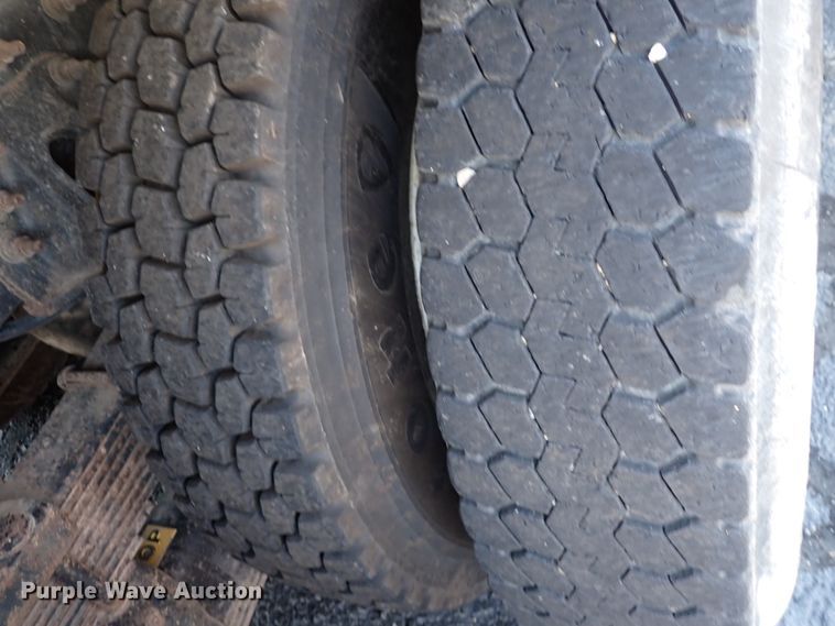 image for item DN2028 2010 International WorkStar 7500  dump truck