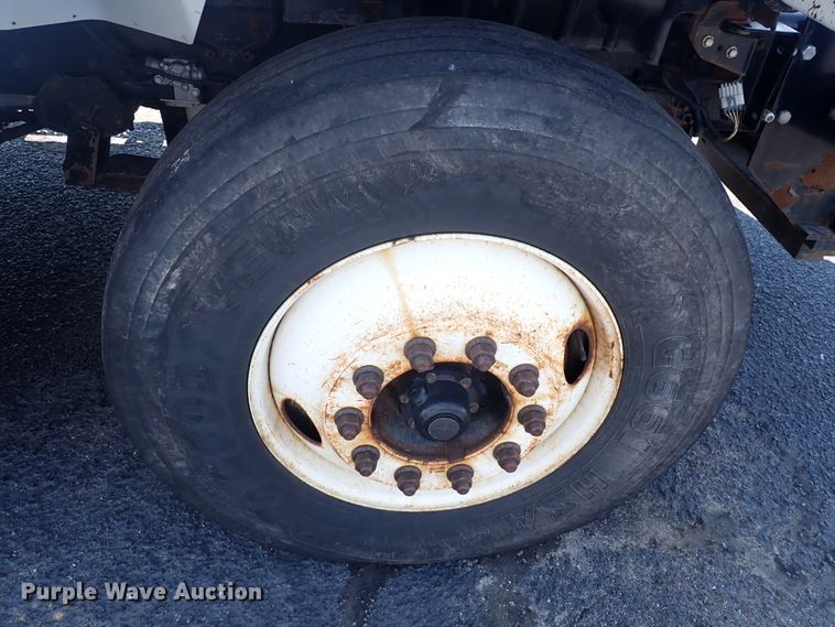 image for item DN2028 2010 International WorkStar 7500  dump truck