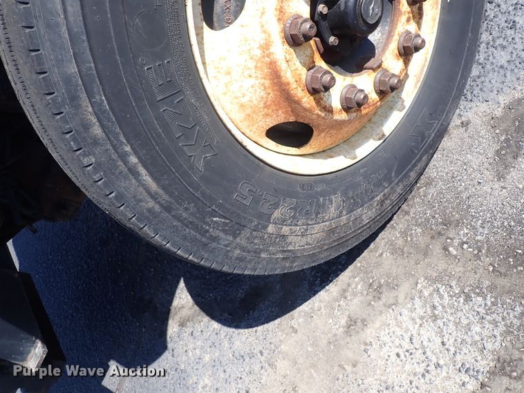 image for item DN2028 2010 International WorkStar 7500  dump truck