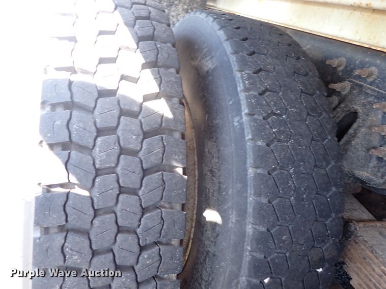 image for item DN2028 2010 International WorkStar 7500  dump truck