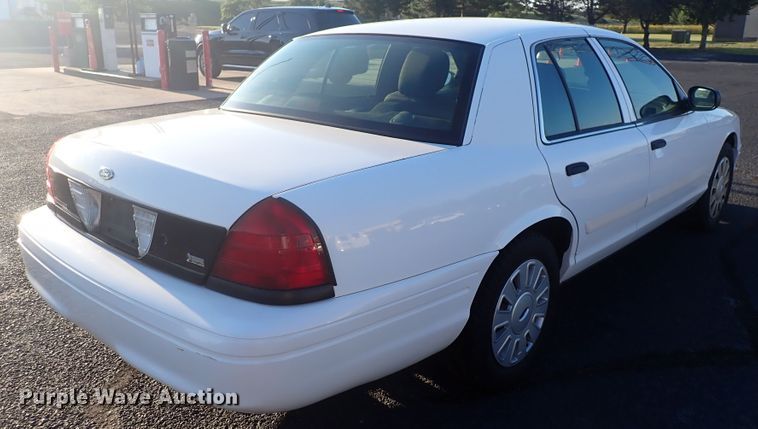 image for item DN2029 2011 Ford Crown Victoria Police Interceptor