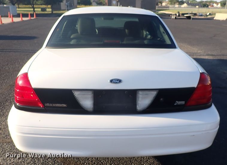 image for item DN2029 2011 Ford Crown Victoria Police Interceptor