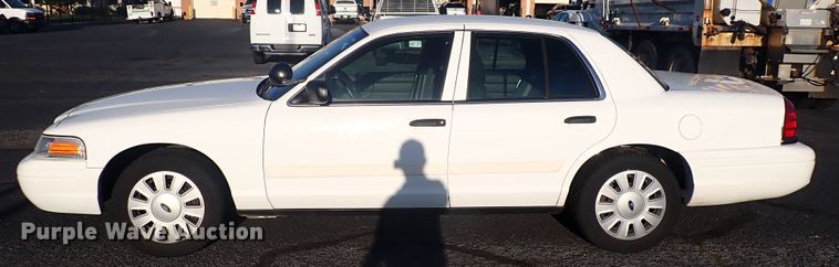 image for item DN2029 2011 Ford Crown Victoria Police Interceptor