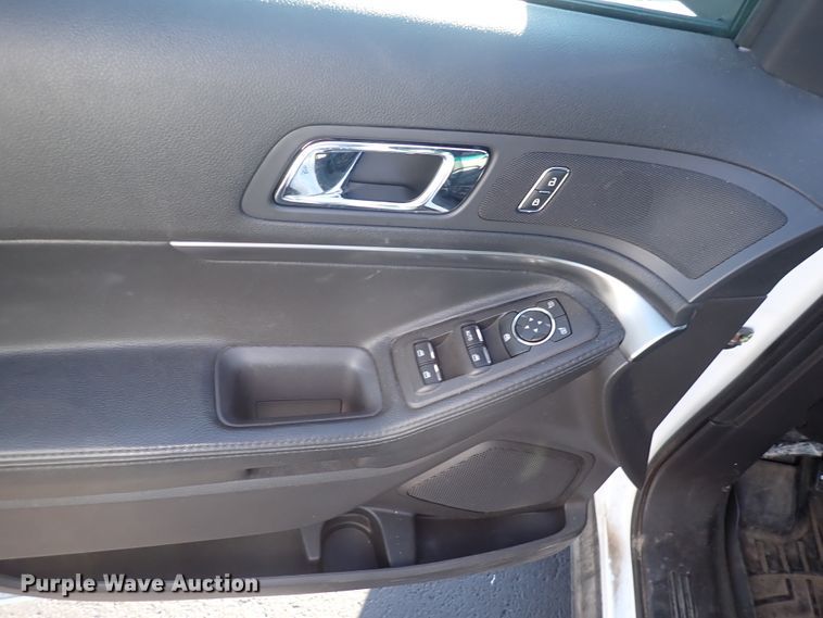 image for item DN2033 2014 Ford Explorer Police Interceptor  SUV