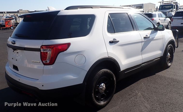 image for item DN2035 2017 Ford Explorer Police Interceptor  SUV